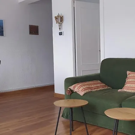 Atico Centrico Con Terraza אוביידו